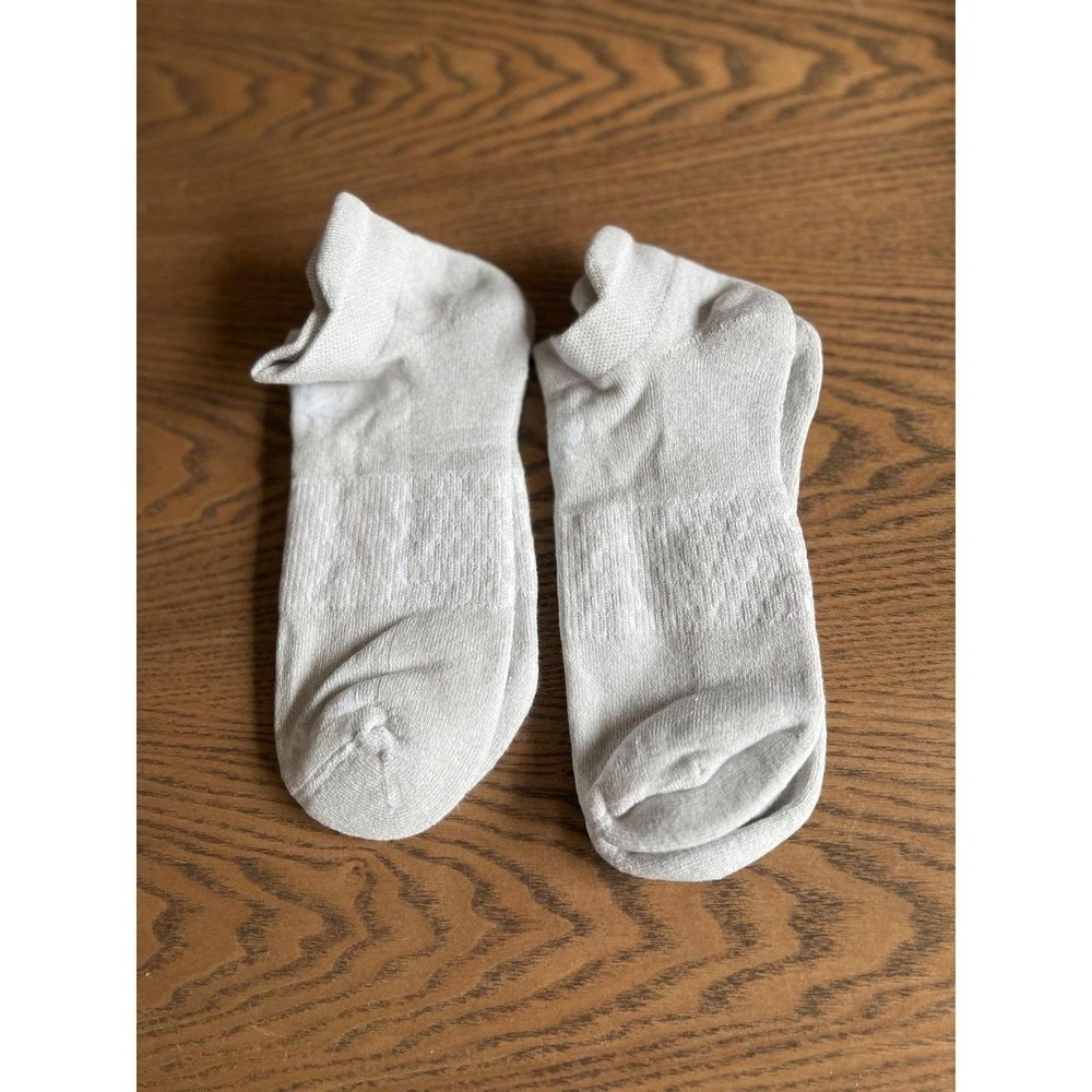 Bombas Ankle Socks Lot of 2 Pairs Large NWOT